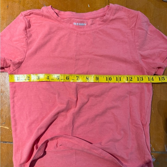Old Navy Short Sleeve Tee - Picture 5 of 5